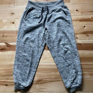 Athleta cropped joggers, XS